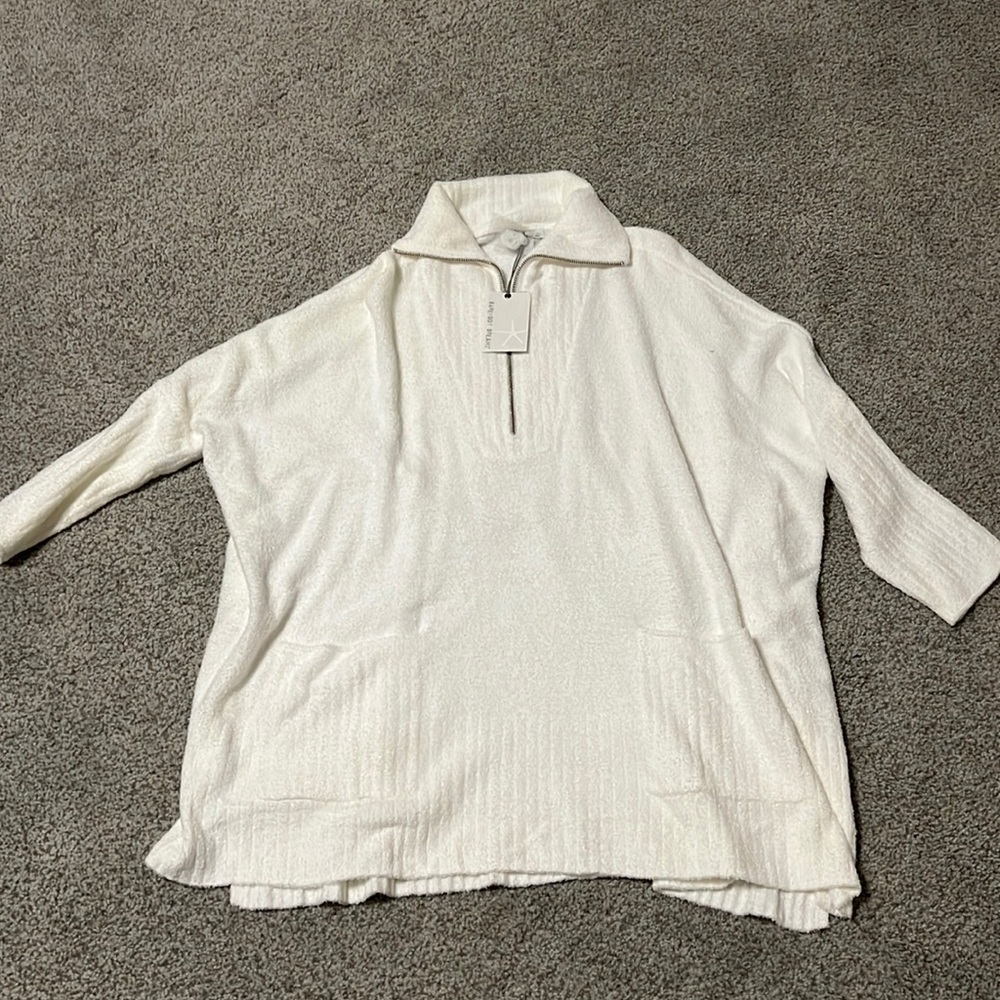 NWT Barefoot Dreams Half Zip Tunic